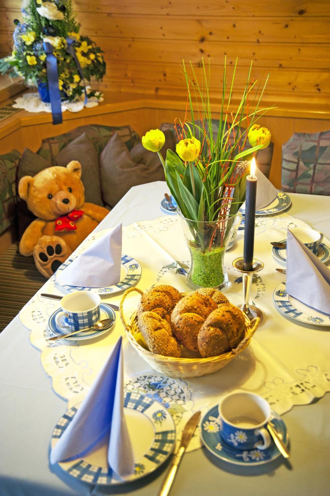 Gaestehaus Alpina Dorfgastein Buitenkant foto